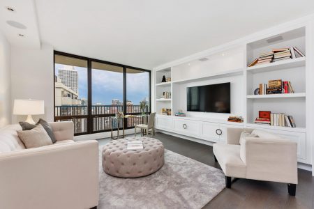 1040 N Lake Shore Dr Chicago-large-020-29-0020-1499×1000-72dpi