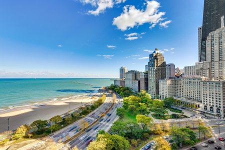 1040 N Lake Shore Dr Chicago-large-032-18-0032-1499×1000-72dpi