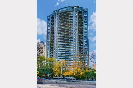 1040-N-Lake-Shore-Dr-Chicago-large-1_vertical