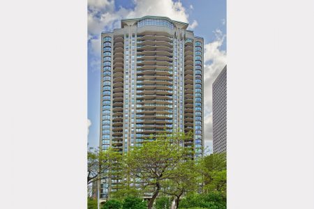 1040-N-Lake-Shore-Dr-Chicago-large-2_vertical