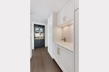 1040-N-Lake-Shore-Dr-Chicago-large-5_vertical