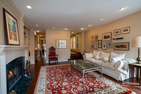 1709_LivingRoom_East