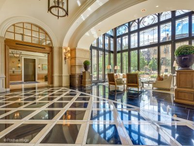 2550 N Lakeview Ave Unit 2104 Chicago IL 60614 USA-002-002-02-MLS_Size