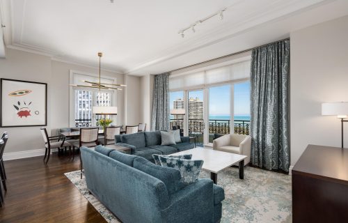 2550 N Lakeview Ave Unit 2104 Chicago IL 60614 USA - home for sale in Lincoln Park
