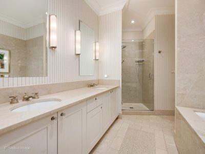 2550 N Lakeview Ave Unit 2104 Chicago IL 60614 USA-019-029-019-MLS_Size