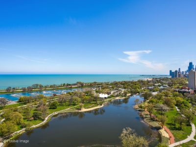 2550 N Lakeview Ave Unit 2104 Chicago IL 60614 USA – home for sale in Lincoln Park