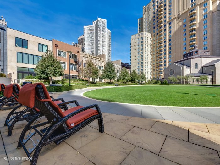 2550 N Lakeview Ave Unit 2104 Chicago IL 60614 USA - home for sale in Lincoln Park