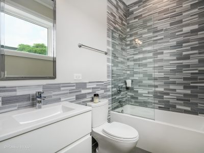 1805 N Sedgwick St Chicago IL 60614 USA-031-049-0027-MLS_Size