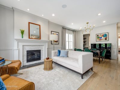 4320 N Claremont Ave Chicago IL 60618 USA-002-006-0002-MLS_Size-06-29