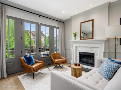 4320 N Claremont Ave Chicago IL 60618 USA-003-010-0003-MLS_Size-06-29