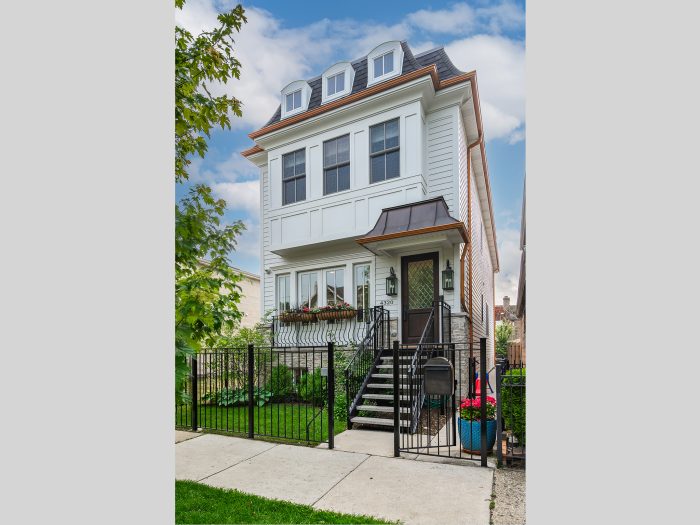 4320-N-Claremont-Ave-Chicago-IL-60618 - home for sale in Lincoln Square, Chicago, Il