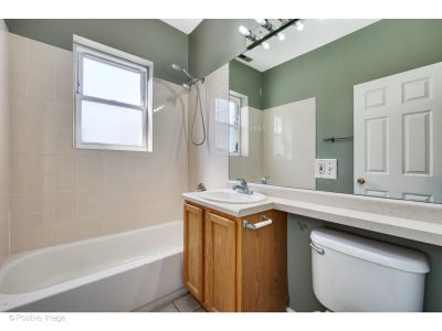 3427 W Shakespeare Ave Unit 1b Chicago IL 60647 USA-013-006-0013-MLS_Size