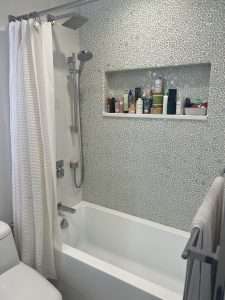 710 W Melrose St #1 Chicago, IL 60657, USA - home for sale in Chicago