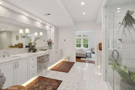 2309 N Geneva Terrace – Listed by Debra Dobbs, Chicago Realtor