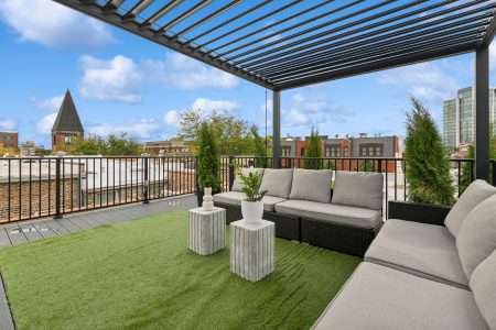 26_2309NGenevaTer_188_RoofDeck_HiRes