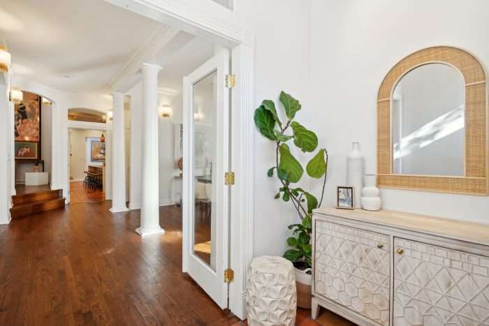 2309 N Geneva Terrace - Listed by Debra Dobbs, Chicago Realtor