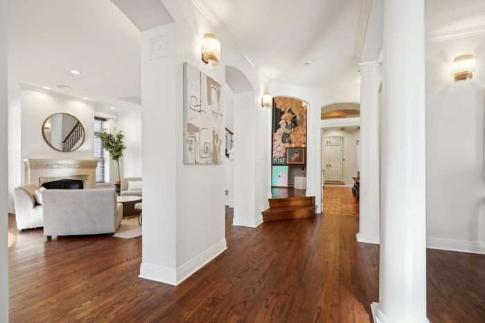 2309 N Geneva Terrace - Listed by Debra Dobbs, Chicago Realtor