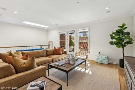 509 W Menomonee St, Chicago. IL - Home For Sale - Debra Dobbs
