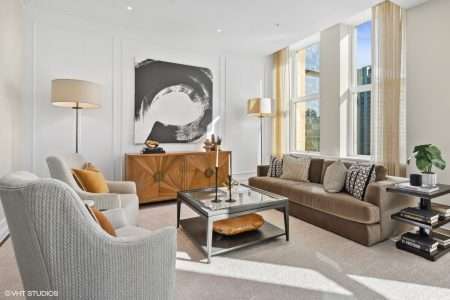 07_435NMichiganAve1701_10002_LivingRoom_Large