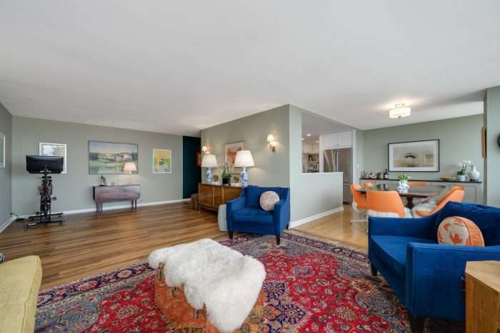 2800 N Lake Shore Dr 3707 09 Chicago, IL 60657 - Home For Sale | The Dobbs Group