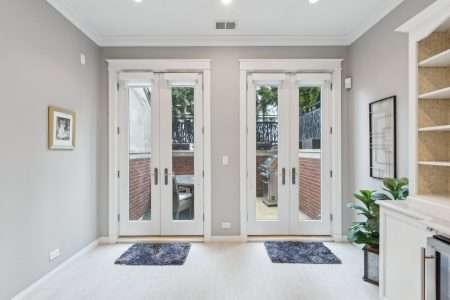 916 W Wrightwood Ave #1 Chicago, IL 60614 – Home For Sale