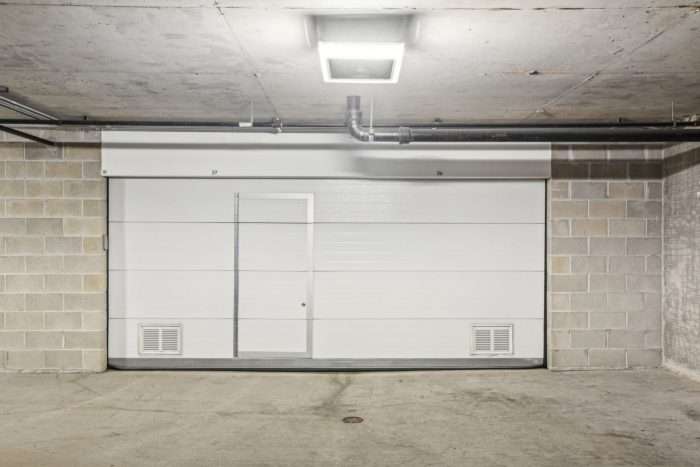 400 W Huron St Unit 702, Chicago, IL 60654 - Condo For Sale | Debra Dobbs