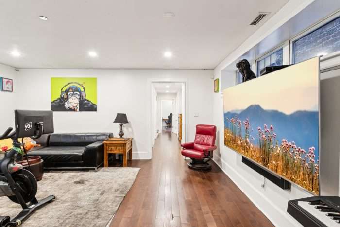 844 W Webster Ave Chicago, IL 60614 | Home For Sale