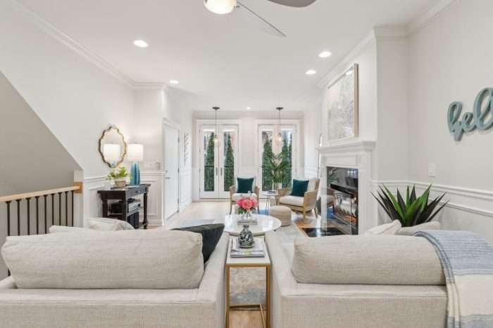 916 W Wrightwood Ave #1 Chicago, IL 60614 - Home For Sale