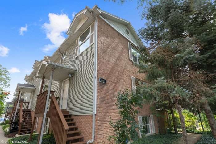 2113 N Kedzie Ave Unit E, Chicago, IL 60647