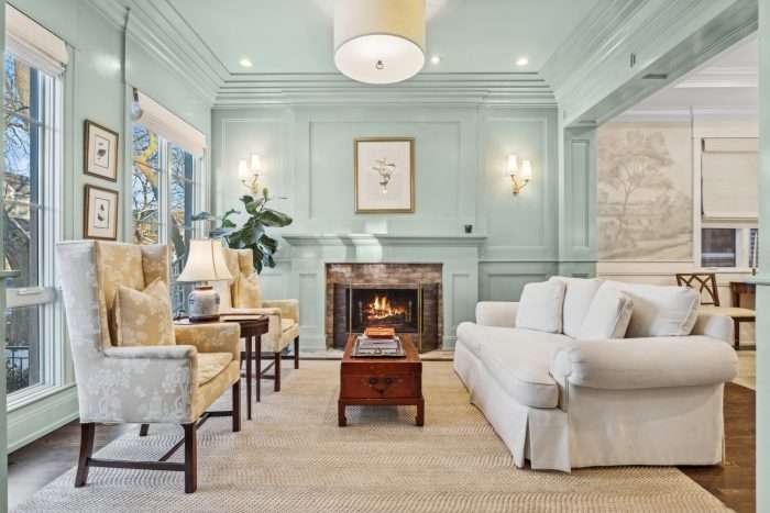 1939 W Fletcher St, Chicago, IL | CLOSED, Debra Dobbs