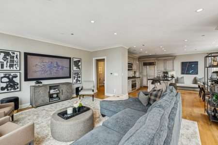 10 E Delaware Pl #21D Chicago IL 60611 | Home For Sale | Isabelle Lacouture | The Dobbs Group