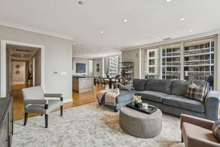 10 E Delaware Pl #21D Chicago IL 60611 | Home For Sale | Isabelle Lacouture | The Dobbs Group