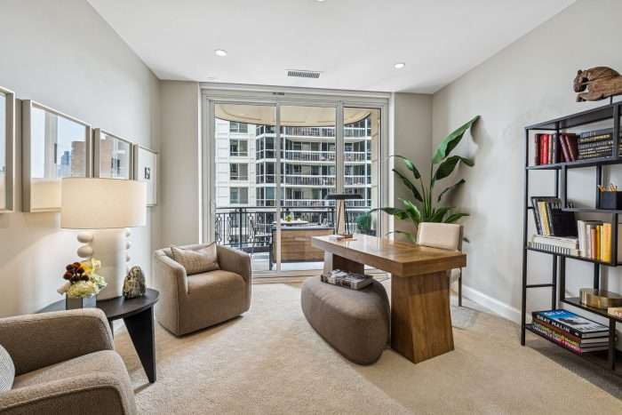10 E Delaware Pl #21D Chicago IL 60611 | Home For Sale | Isabelle Lacouture | The Dobbs Group