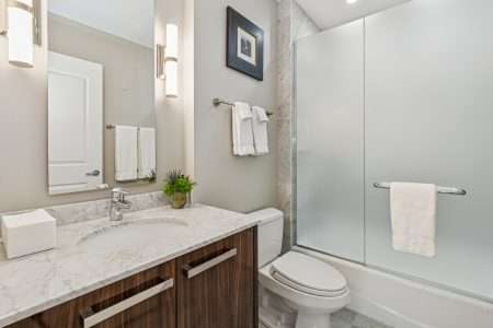 10 E Delaware Pl #21D Chicago IL 60611 | Home For Sale | Isabelle Lacouture | The Dobbs Group
