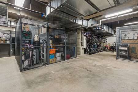 10 E Delaware Pl #21D Chicago IL 60611 | Home For Sale | Isabelle Lacouture | The Dobbs Group