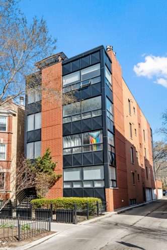 612 W Aldine Ave Unit 3N, Chicago, IL 60657 | CLOSED | Debra Dobbs