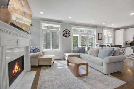 1503 N Mohawk St #2E Chicago, IL 60610 | Home For Sale | Debra Dobbs