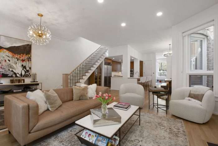 2249 N Geneva Ter , Chicago, IL 60614